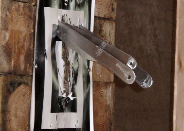 Самарцы установили мировой рекорд по метанию ножей